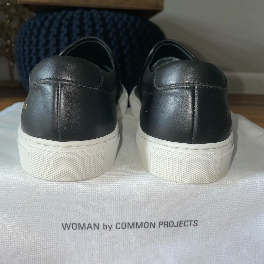 ❌SOLD❌Woman By Common Projects Leather Slip On Sneakers Black Eu 38(US8) - Picture 5 of 8